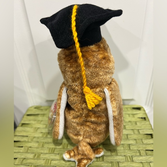 Ty WISEST 2000 Graduation Owl - Picture 3 of 5